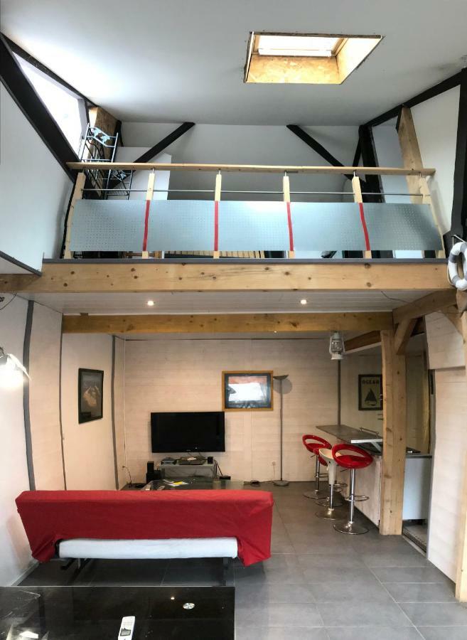 La Cabane Rustique Du Bassin Apartment ลาเตสเตอ-เดอ-บูค ภายนอก รูปภาพ